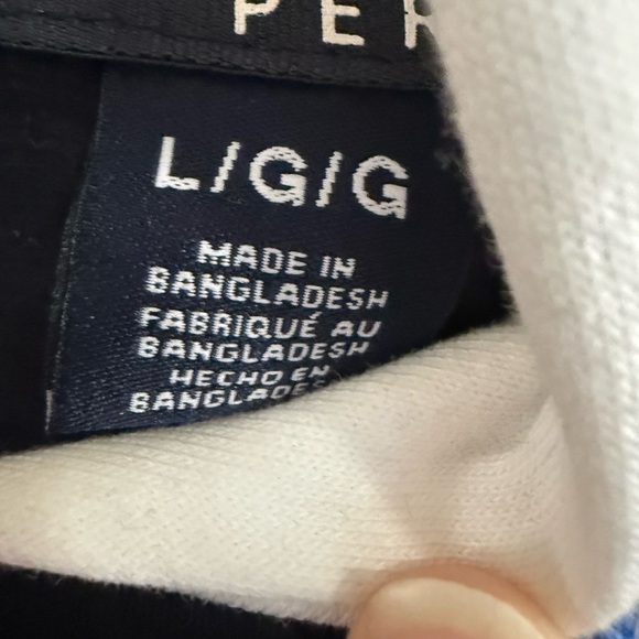 Perry Ellis America Black and Cream Hoodie with Blue Accents - Picture 4 of 4